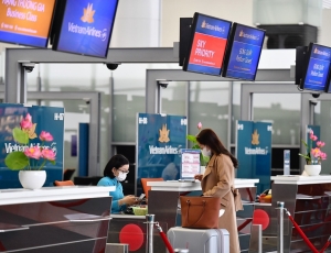 THỜI GIAN LÀM THỦ TỤC LÊN MÁY BAY