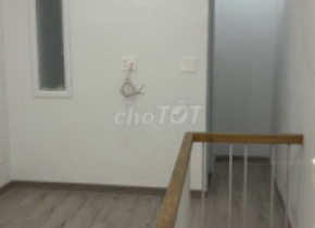 Bán nhà quận 1 giá ngon đang cho thuê 