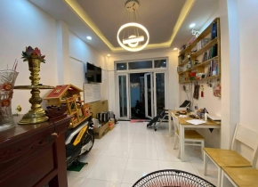 CHỦ CẦN TIỀN GẤP MUỐN BÁN NHANH ĐƯỜNG BẠCH ĐẰNG P24 BÌNH THẠNH. DT 46M2 GIẢM CHÀO 200 TRIỆU, GIÁ CHÀO MỚI 5 TỶ.